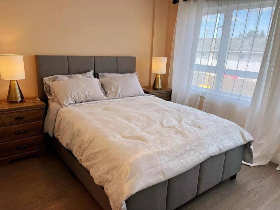 Brand New Luxury 2-Bedroom Townhouse. Duncan Bagian luar foto